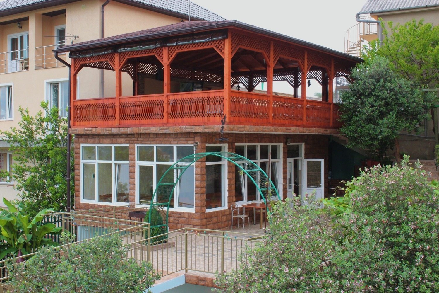 Столовая - гостевой дом Аида